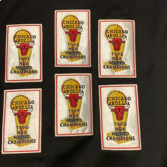 Chicago Bulls Adidas Championship Sweater - Picture 3 of 4